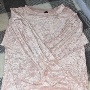 We the Free Velour Top -GUC- Size Large